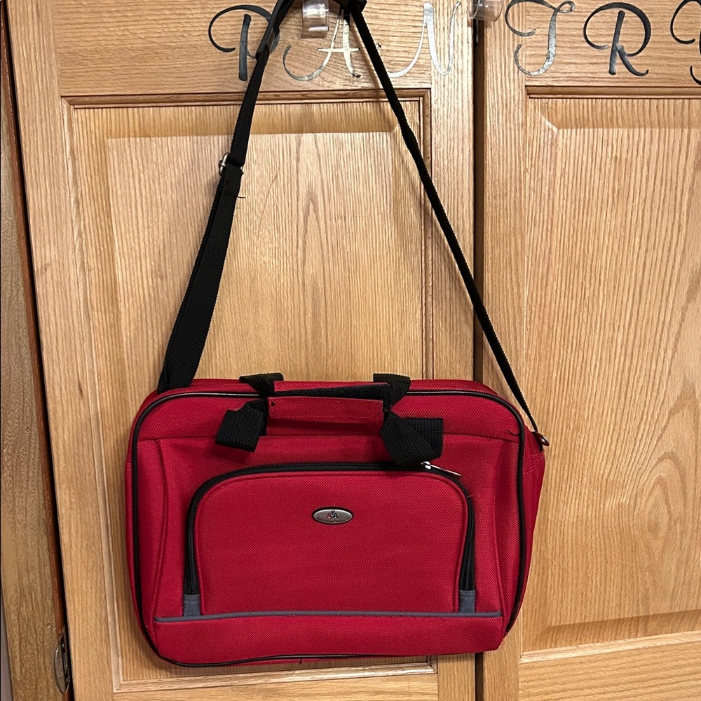 American Airlines Red Travel Shoulder Bag with Front Pocket